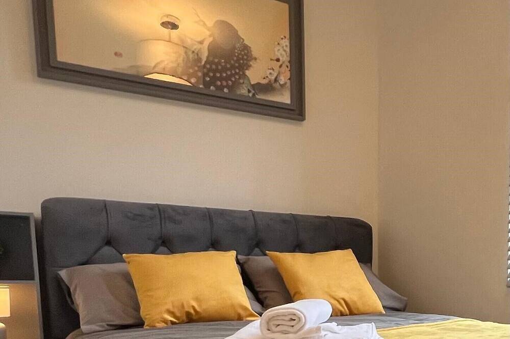 Ganze Wohnung, Whiskawaystays  Foregate Street Apartment 1 in Worcester, Worcestershire