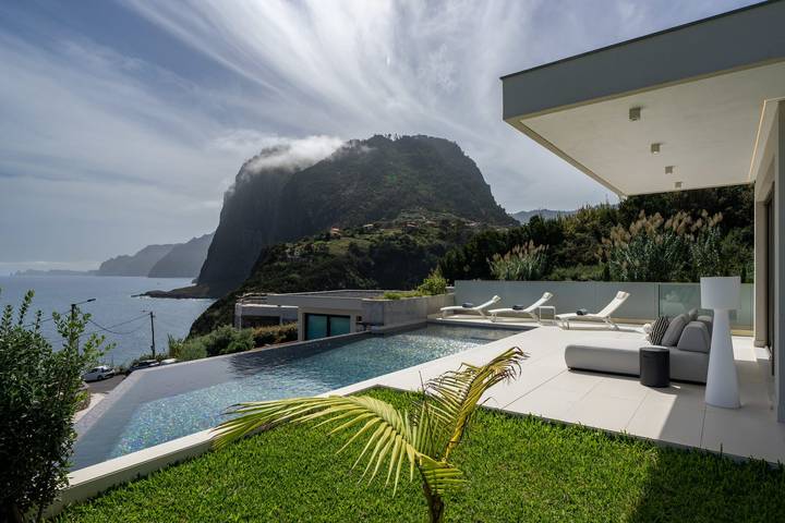 Villa pour 6 personnes, avec Jardin et Piscine sur l' Île de Madère