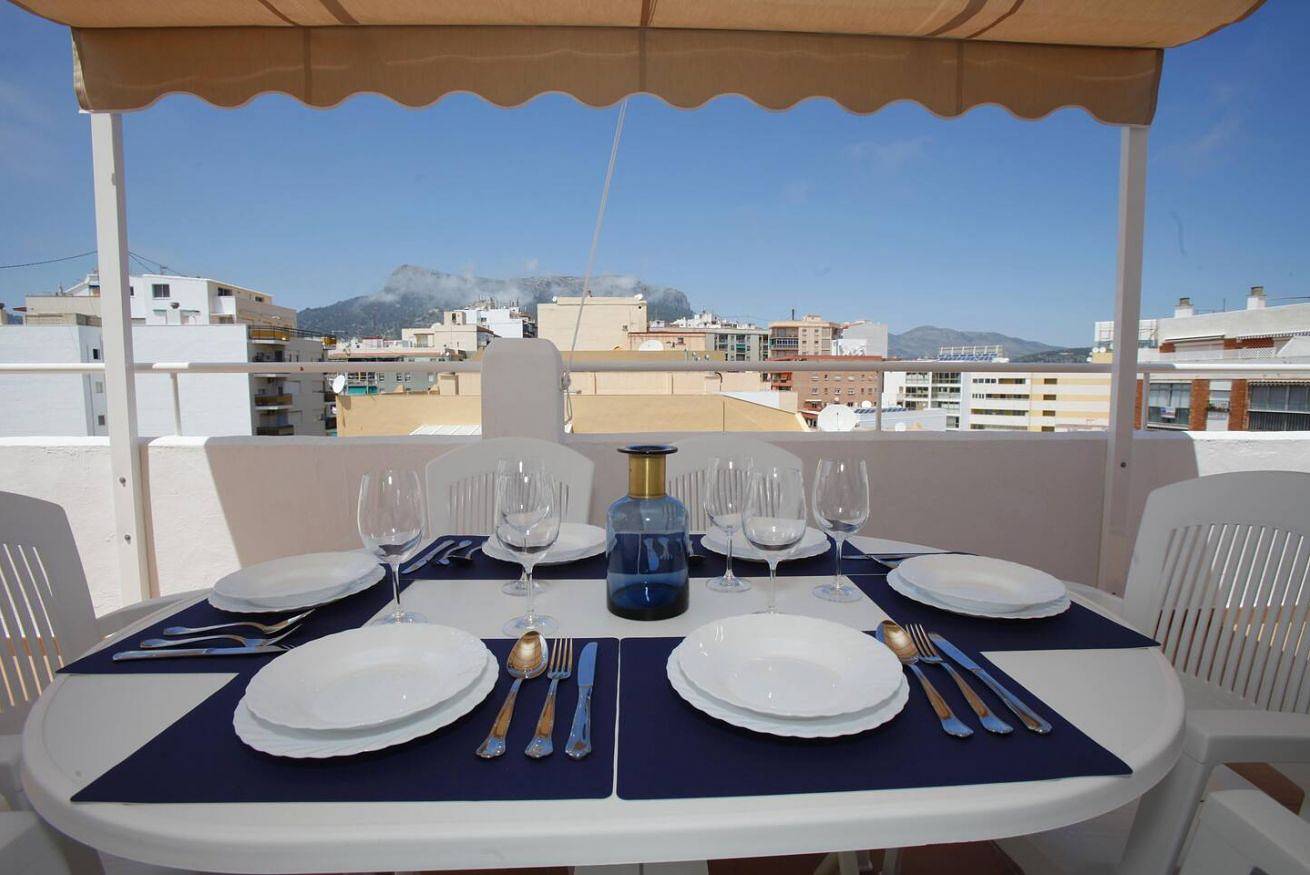 Entire apartment, Apartamento Pondarosa 56 - Costa Carpediem in Calpe Old Town, Calpe