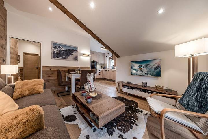Apartamento entero, Cozy Penthouse with View & Parking in Courchevel 1650 (Moriond), Saint-Bon-Tarentaise