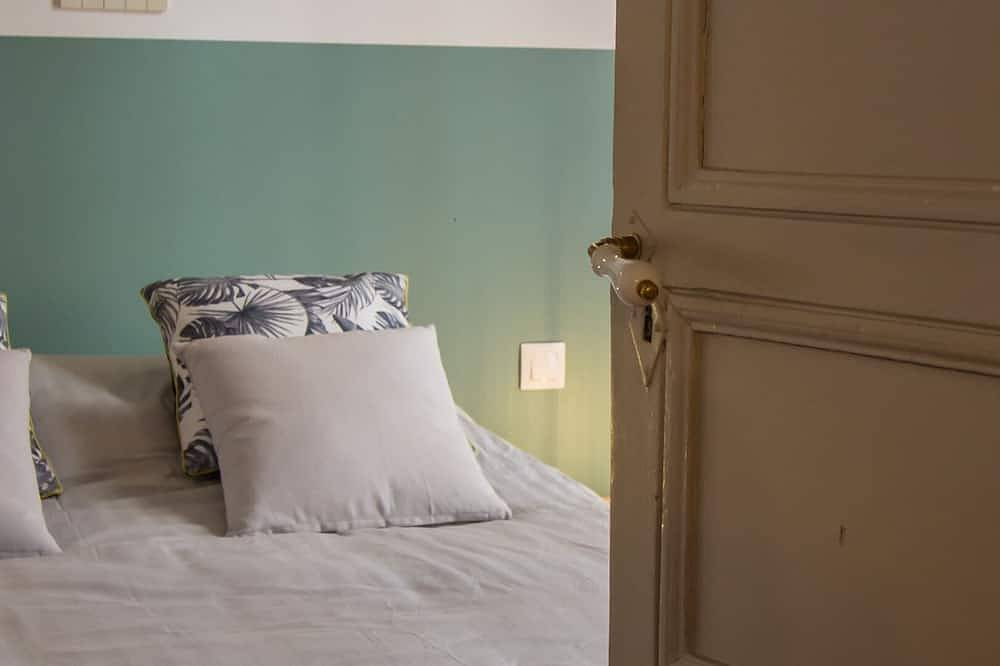 Entire apartment, In complete privacy in the historic center in Montauban, Tarn-et-Garonne