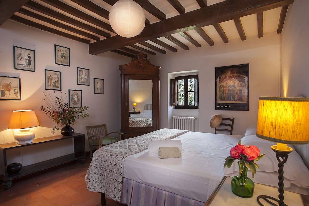 Ganze Wohnung, Loggia, Charmante renovierte Wohnung 3bd / 2bt in Toskana mit Gemeinschaftspool in Scheggia, Anghiari