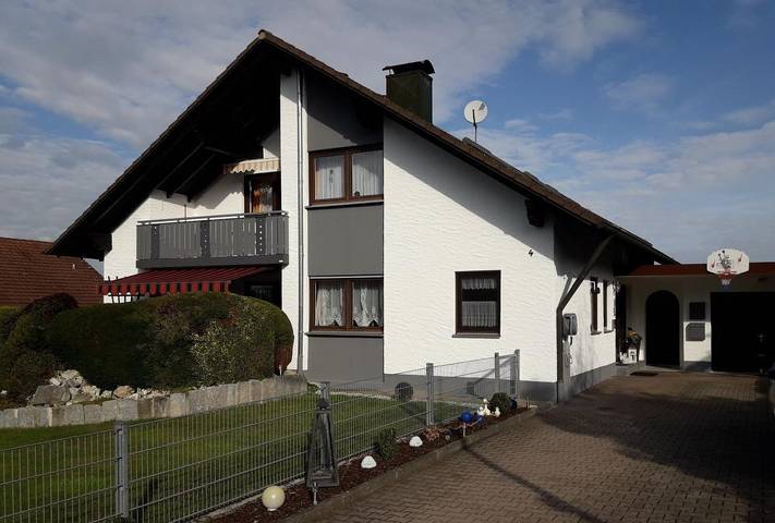 Ferienwohnung für 4 Personen, mit Balkon und Garten in Kammeltal