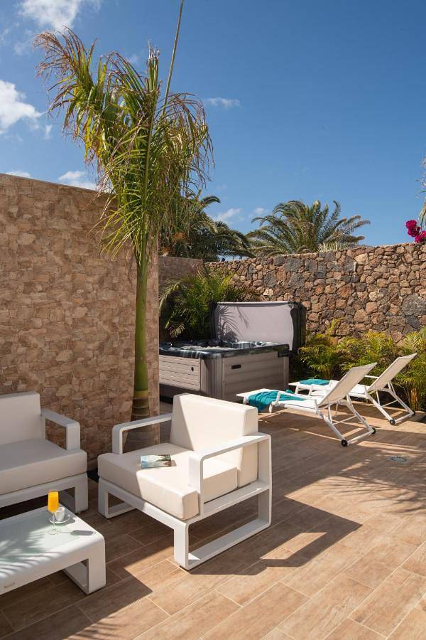 Chalet para 2 personas, con jacuzzi y terraza en Lanzarote - 2