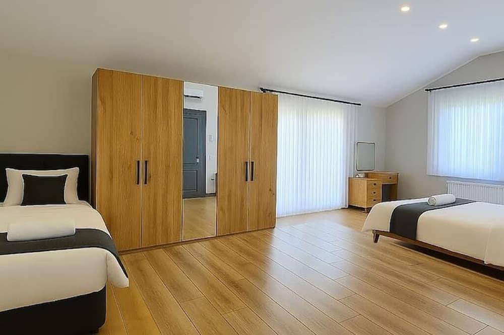 New Flat&Large Living Space(2-4) Near Lara Beach in Antalya, Provinz Antalya