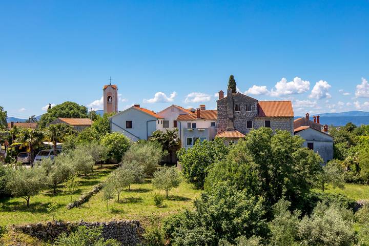 Ganze Wohnung, Ferienwohnung Mario - 1 in Malinska-Dubašnica, Krk