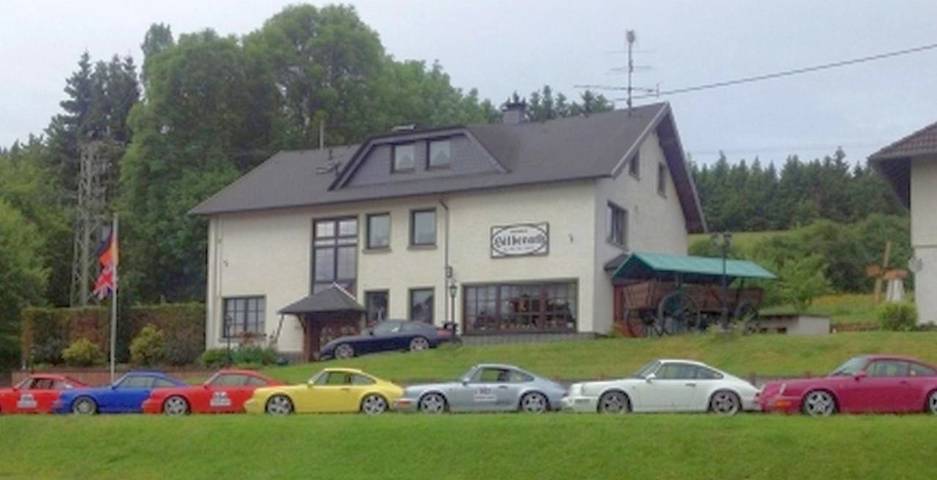 Ferienhaus für 2 Personen, mit Terrasse und Garten sowie Ausblick in Rock am Ring - 3