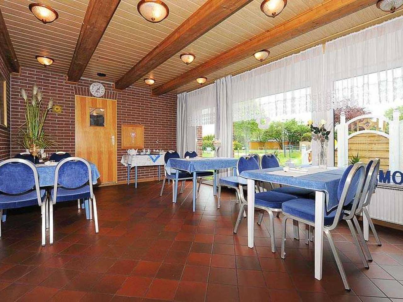Ganze Ferienwohnung, Haus Sonnenperle in Utarp - Apartment im Obergeschoss in Utarp, Landkreis Wittmund