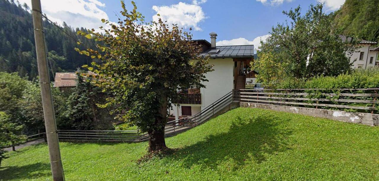 Six-Bedroom House in Cortina d'Ampezzo, Dolomiti Superski