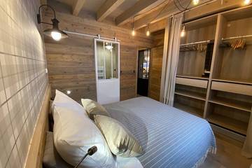 Maison pour 10 Personnes dans Lac des Hermines, Besse-et-Saint-Anastaise, Photo 2