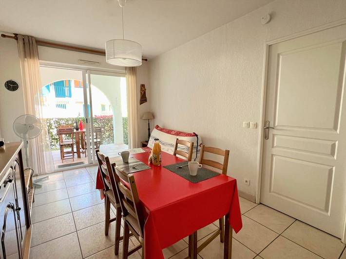 Appartement entier, Appartement Rdc à Cambo-les-Bains, terrasse, animaux acceptés in Cambo-les-Bains, Région de Bayonne