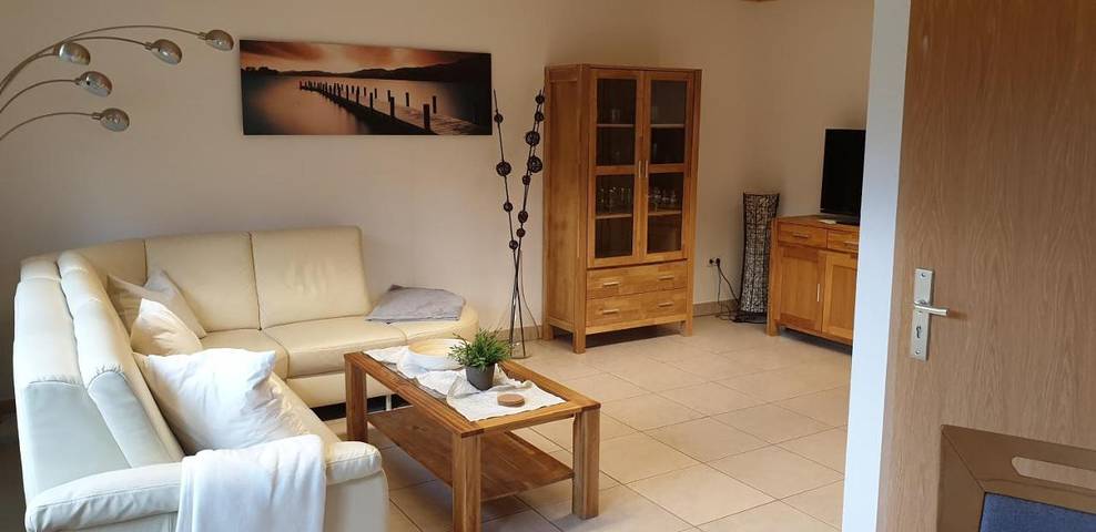 Ferienwohnung für 4 Personen, mit Terrasse und Garten sowie Ausblick
