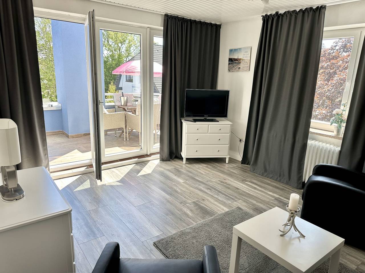 Ganze Wohnung, Appartement '5' mit kleiner privater Terrasse in Döse, Cuxhaven