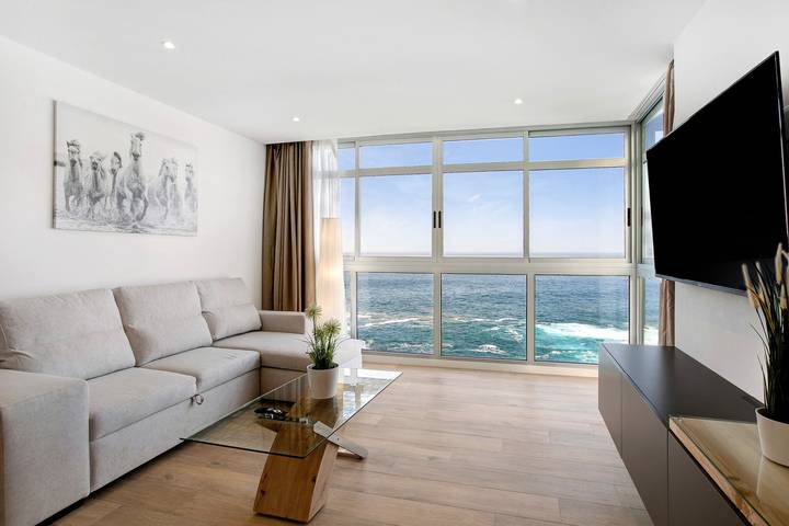Ganze Wohnung, Ferienwohnung 'Luxury Loft El Roque 1' mit Meerblick und Wlan in Mesa del Mar, Tacoronte