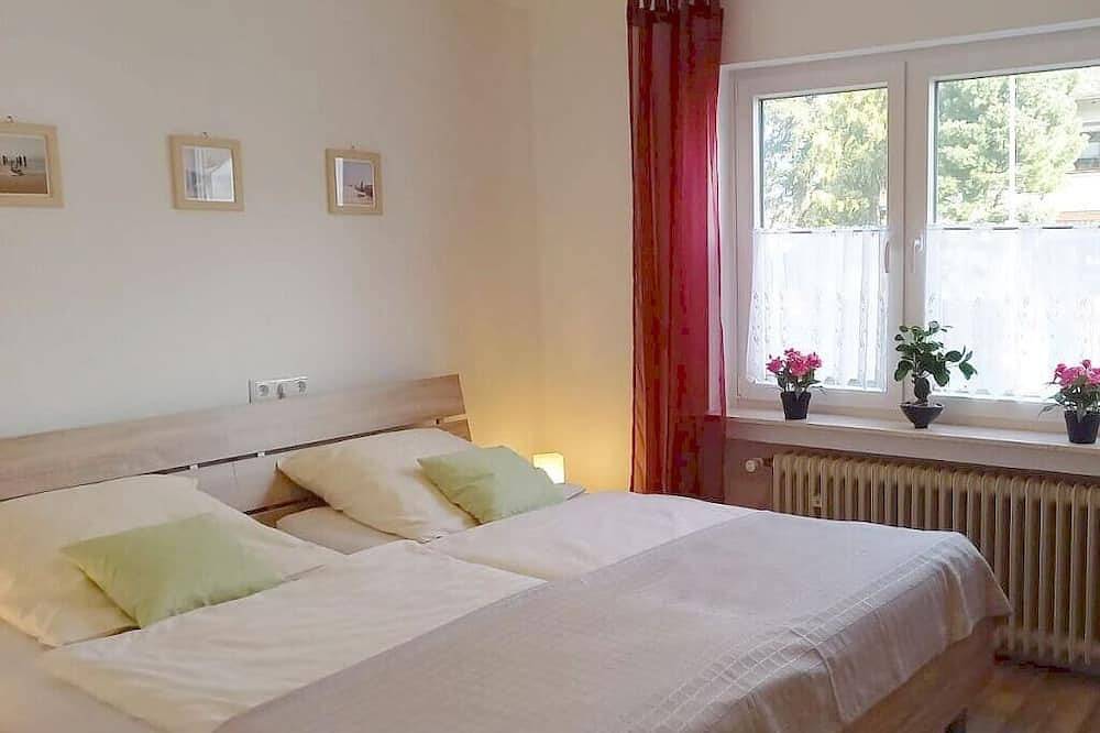Ganze Wohnung, Kleines, feines Apartment in sehr ruhiger Wohnlage nur wenige Meter zum Rhein in Wallersheim, Koblenz