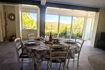 Gîte pour 5 personnes, avec jardin et terrasse à Saint-André-de-Roquepertuis