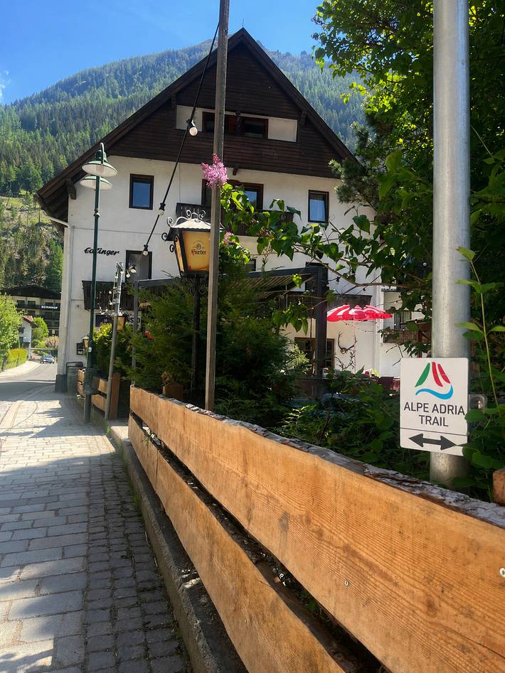 Ferienwohnung, mit Terrasse und Garten sowie Ausblick