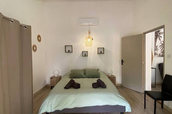 Location de vacances pour 7 personnes, avec terrasse ainsi que piscine et jardin à Gaujac - 3
