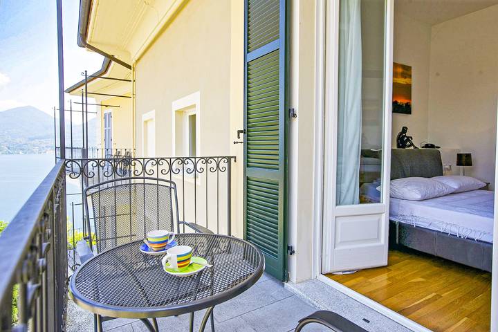 Gîte pour 4 personnes, avec balcon ainsi que vue et vue sur le lac à Ghiffa - 4