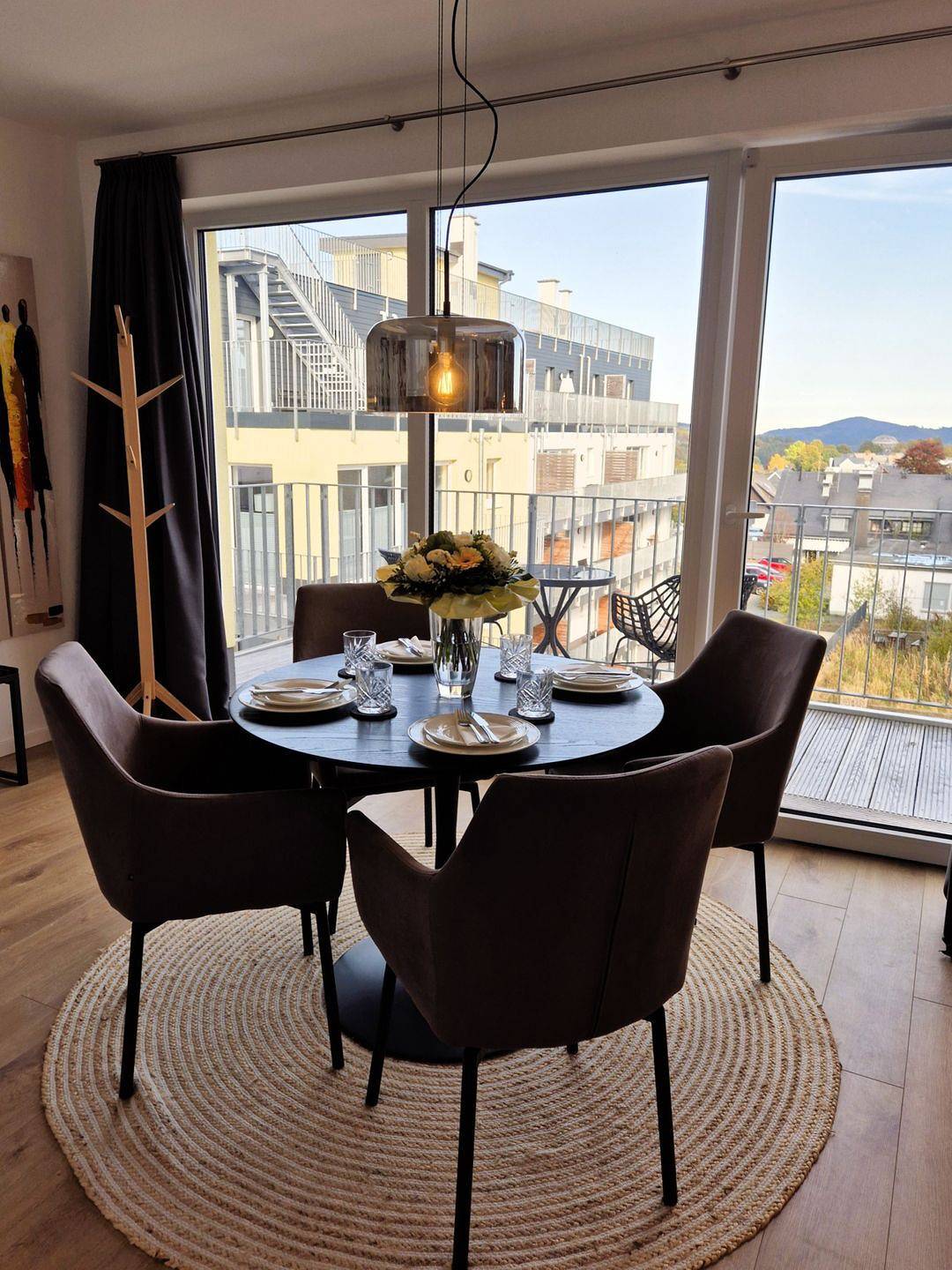 Geheel appartement, Vakantieappartement voor 3 personen met balkon in Winterberg, Hochsauerlandkreis