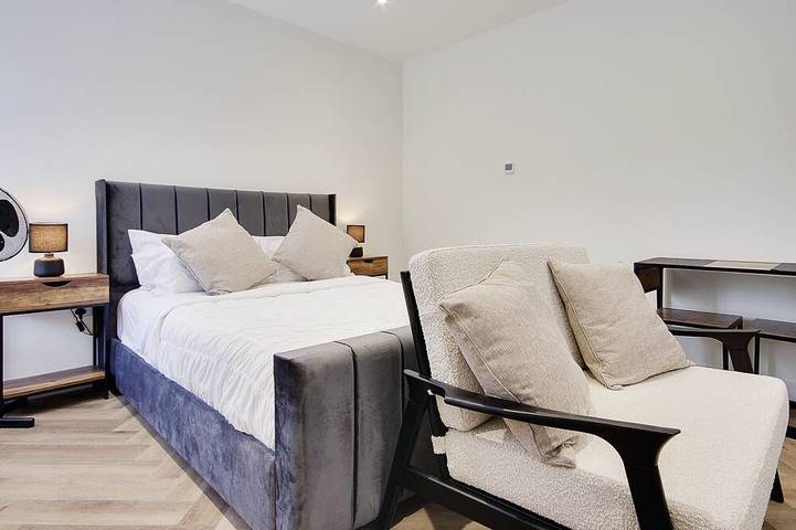 Ganze Wohnung, Superior-Suite-Eigenes Badezimmer-The Lara Bella Suite in Bournemouth, Südwestengland