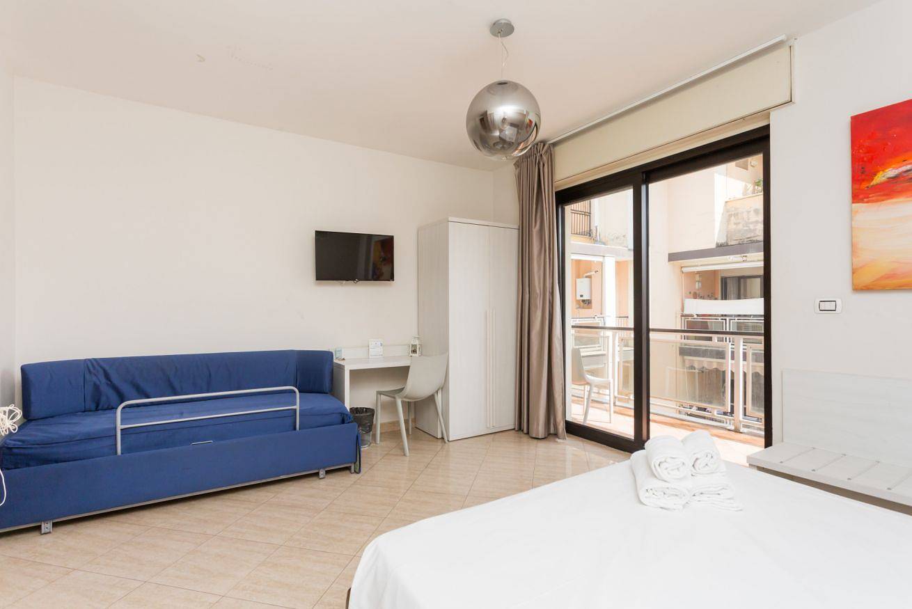 Appartamento intero, Triple G Rooftop 104 By Dimorra in Napoli, Napoli e dintorni