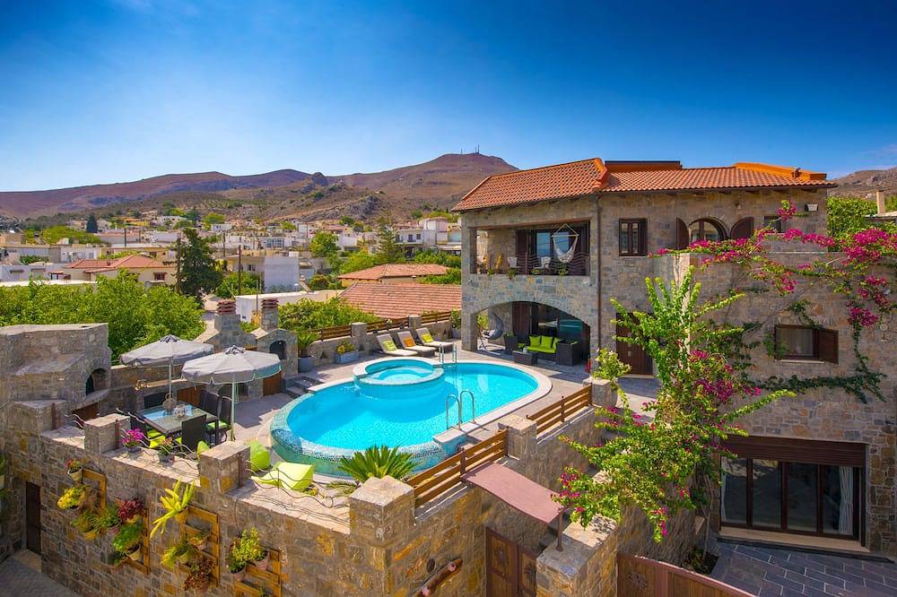 Casa vacanza a Festo a partire da 225€ a notte