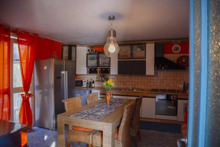 Entire apartment, Apartment 'Depandance with Shared Pool', Wi-Fi and Air Conditioning in Marsala, Trapani Province