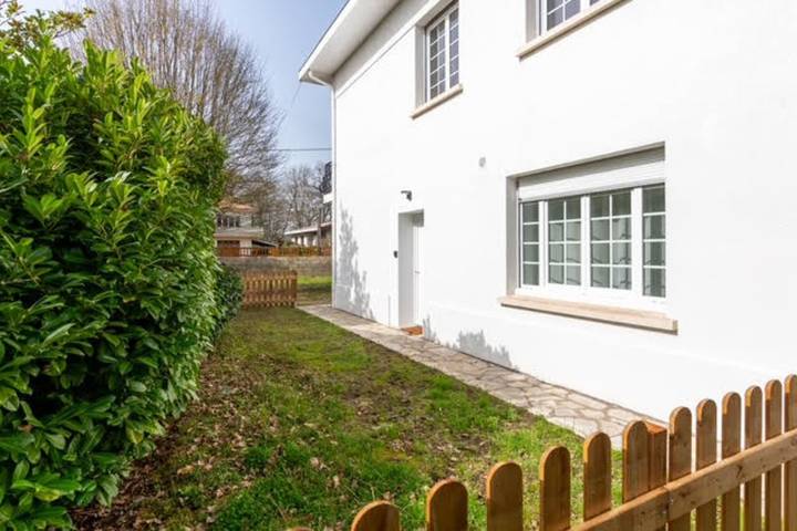 Apartamento entero, Cerca de Mérignac, del aeropuerto y del hospital in Pessac, Región de Burdeos