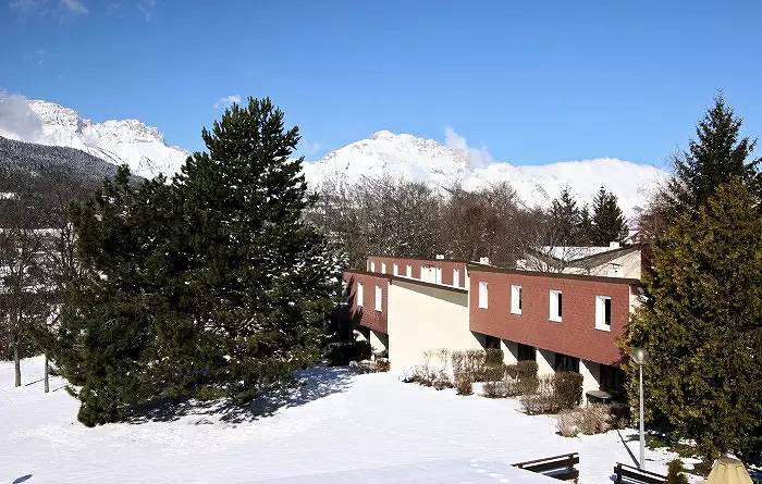 Entire apartment, 2 Room Gite 6 People 1 baby in Saint-Bonnet-en-Champsaur, Écrins National Park