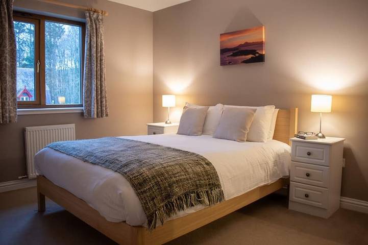 Haustierfreundlicher Bungalow mit privatem Garten in Fort Augustus, Highlands