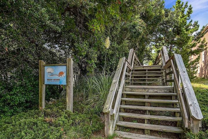 Vacation rental for 5 people, with yard and balcony, with pets in Norfolk (VA)