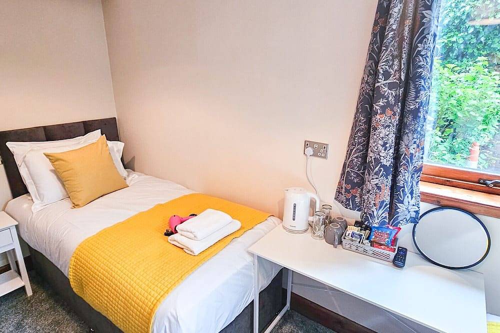 Mystayinn Melrose Villa Room 11 in Inverness, Highlands