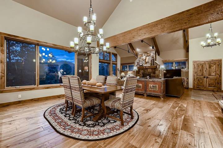 Vacation home for 10 people, with hot tub and terrace in Breckenridge