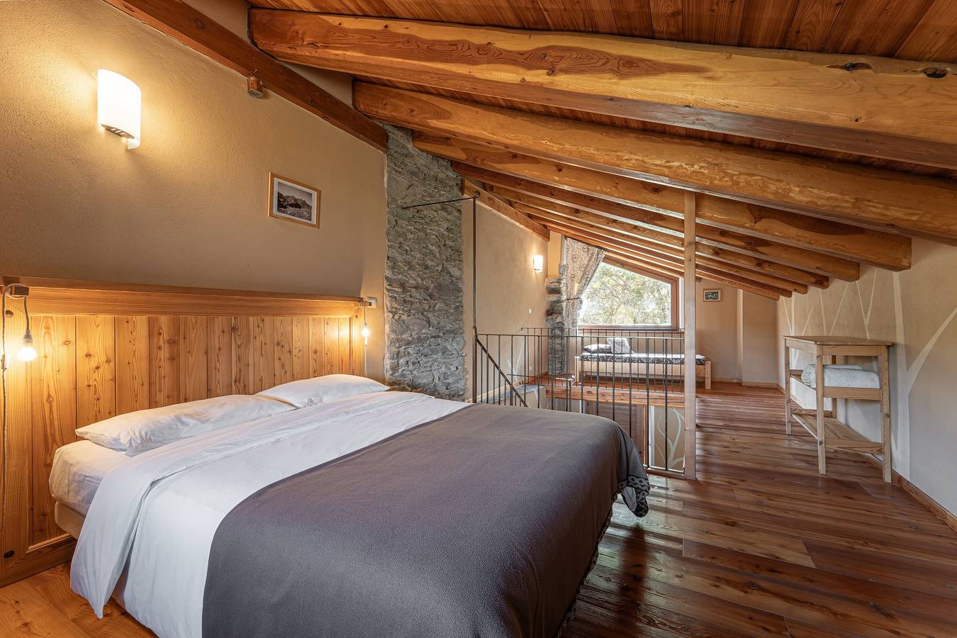 Chalet 'Civico 9' with Mountain View, Shared Garden and Wi-Fi in Marmora, Cuneo Province