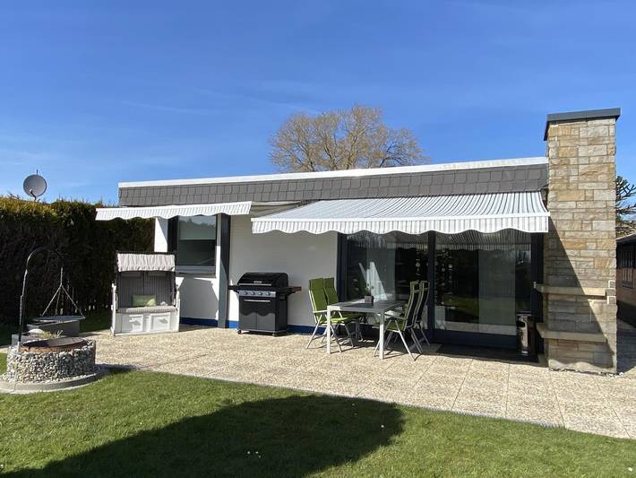 Glamping voor 5 personen, met terras en tuin aan de Waddenzee