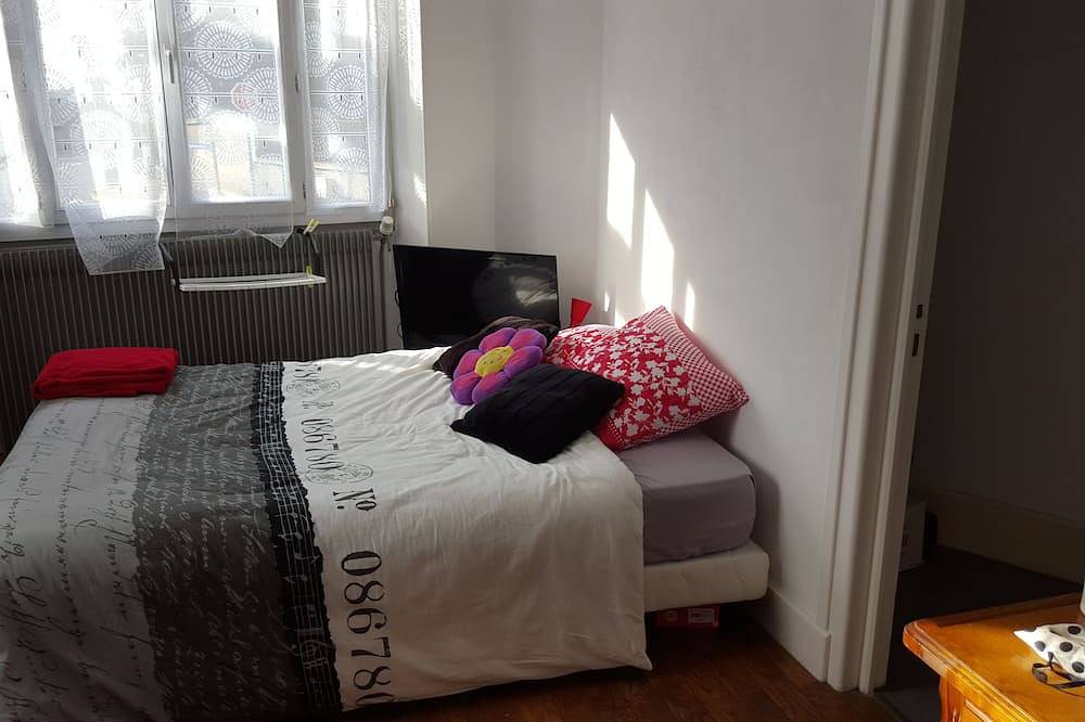 Maison Dans Village Station Thermale Bourbon Lancy 71140 in Bourbon-Lancy, Région de Charolles