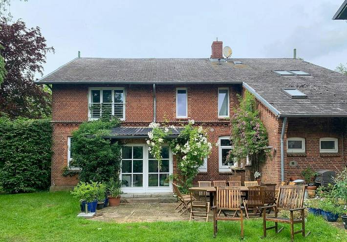 Ferienwohnung für 2 Personen, mit Garten und Sauna sowie Terrasse, kinderfreundlich in Naturpark Aukrug - 2