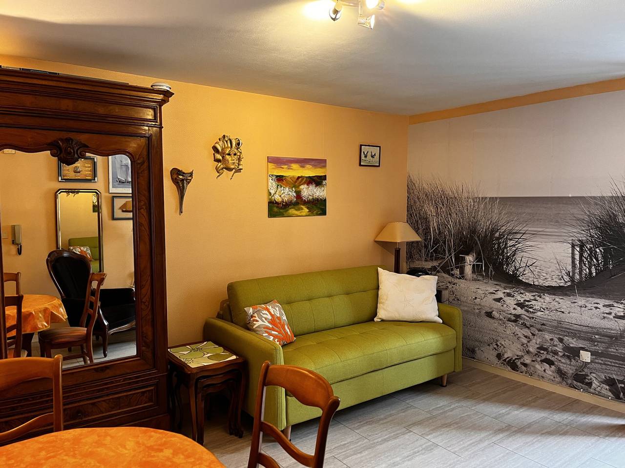 Studio entier, Studio cosy pour 2 à 50m de la plage, centre-ville, tout équipé in Les Sables-d'Olonne, Vendée