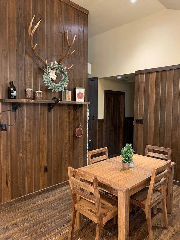 A Cabin by the Creek in beautiful Northwest Montana. in Flathead Nationalwald