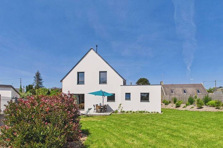 Location de vacances pour 6 personnes, avec jardin dans Raguénez