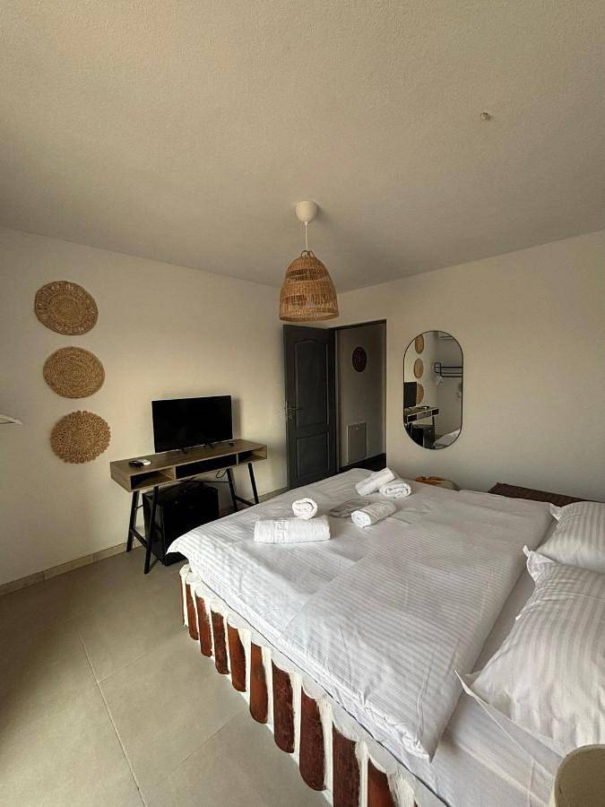 Maison d’hôte pour 5 personnes, avec jardin et piscine dans Vama Veche - 2