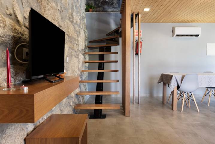 Gîte pour 4 personnes, avec jardin et bassin pour enfant ainsi que sauna et vue sur le lac dans Portugal du Nord - 4