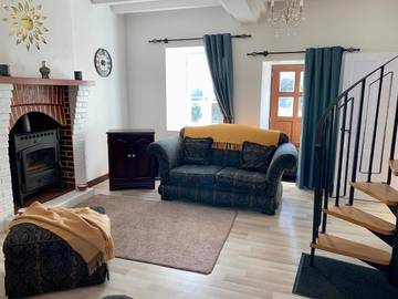 Gîte pour 2 personnes, avec piscine et terrasse ainsi que jardin et vue, animaux acceptés à Brecé