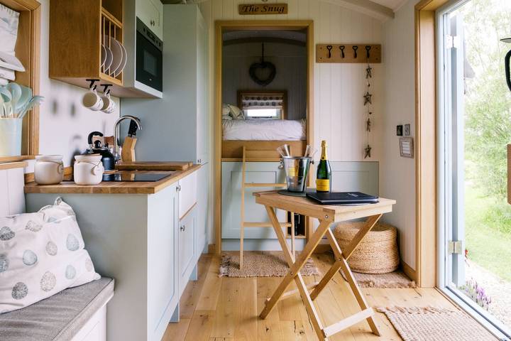 Cottage for 2 people, with lake view in Leicestershire