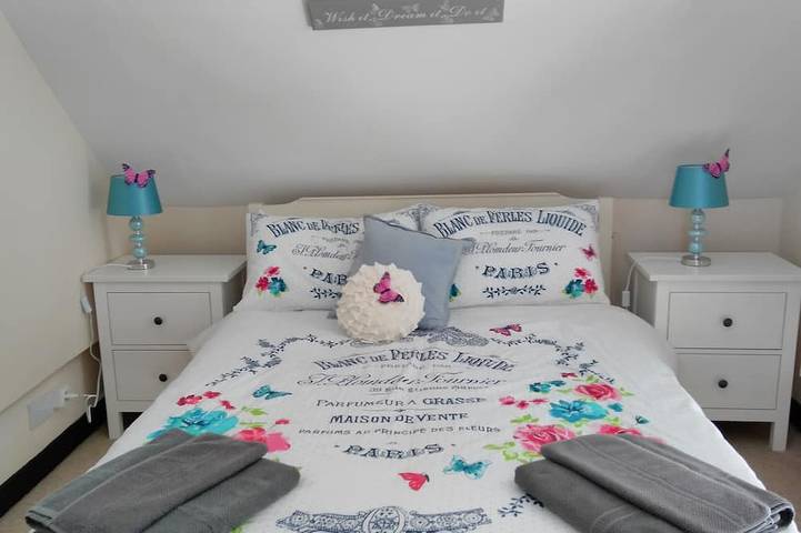 Gîte pour 4 personnes, avec jacuzzi ainsi que terrasse et jardin à Callac - 4