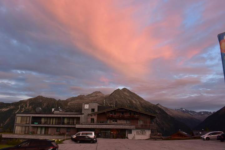 Hôtel pour 4 personnes, avec vue ainsi que sauna et jardin