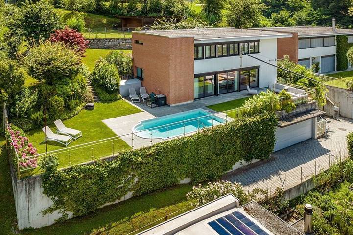 Ferienhaus für 6 Personen, mit Pool und Terrasse in Lugano