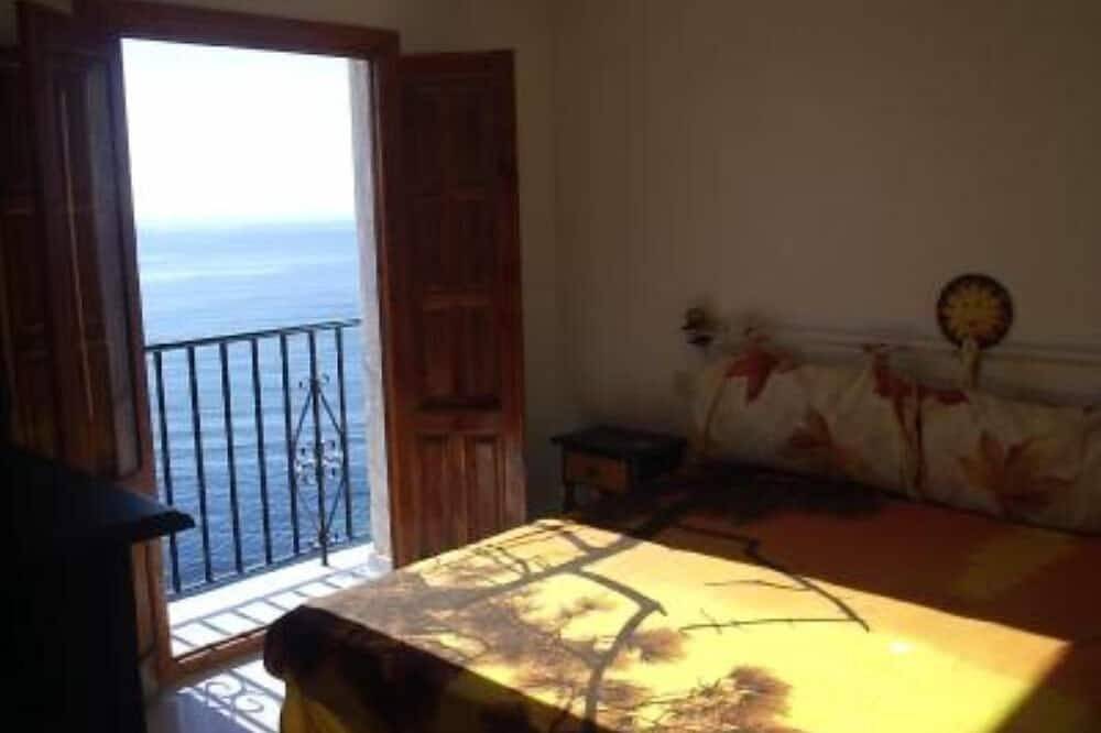 Apartamento entero, Apto, Wifi en Acantilado ' Vista Al Mar '.Parking in Calabardina, Costa Cálida