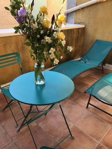 Location de vacances pour 10 personnes, avec terrasse à Oraison